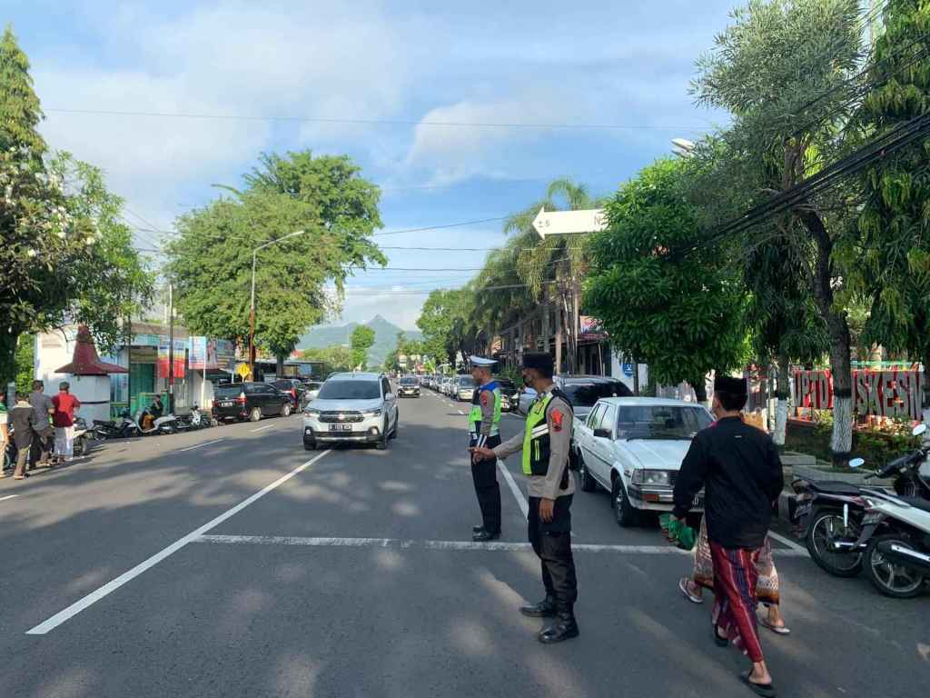 Aman, Pelaksanaan Salat Id Di&nbsp;Wonogiri