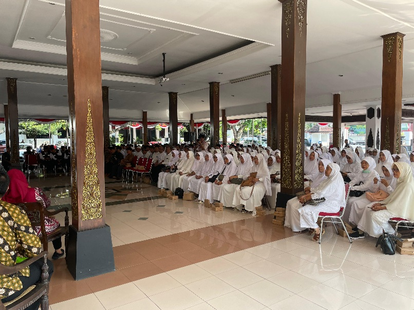 6 Juni, Sebanyak 331 Calhaj Wonogiri Ke&nbsp;Mekah