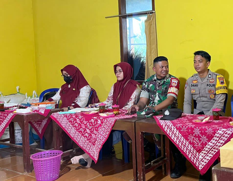 Babinsa Di Karangtengah Dampingi Pembinaan Posyandu&nbsp;Remaja