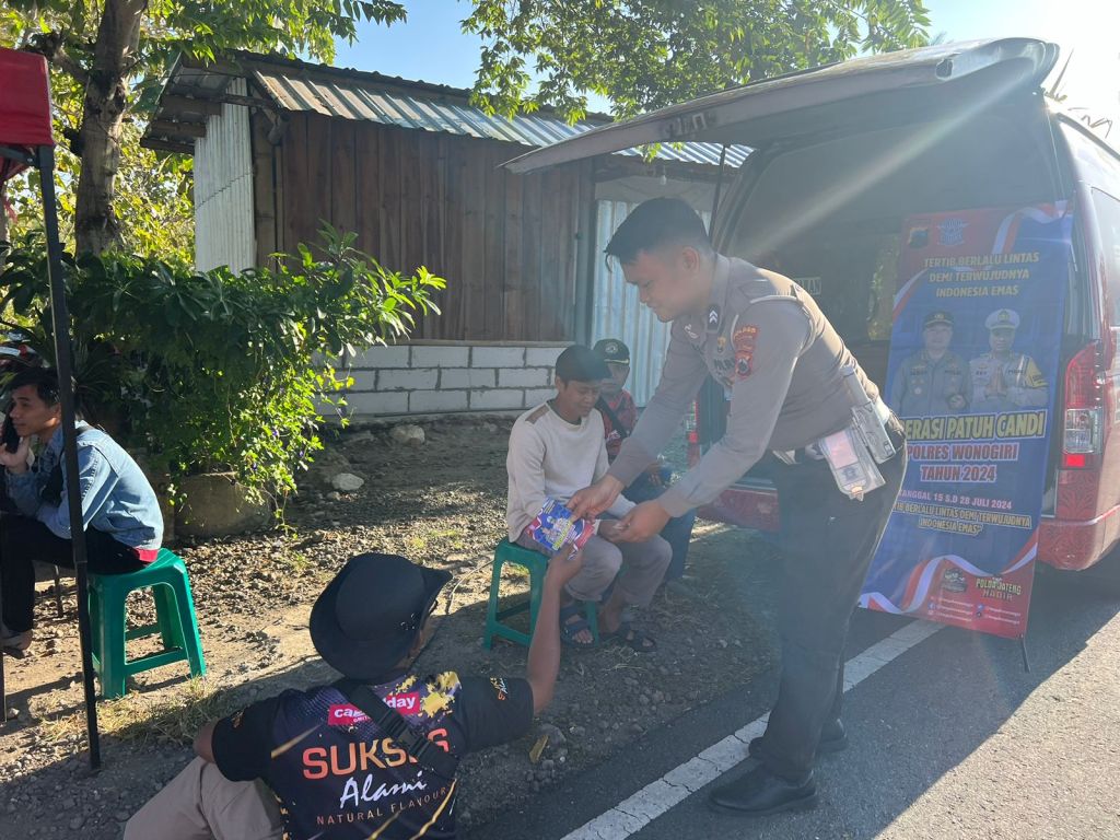 Berlibur Di CFD JLS Giritontro, Warga Peroleh Edukasi Tertib&nbsp;Berlalulintas