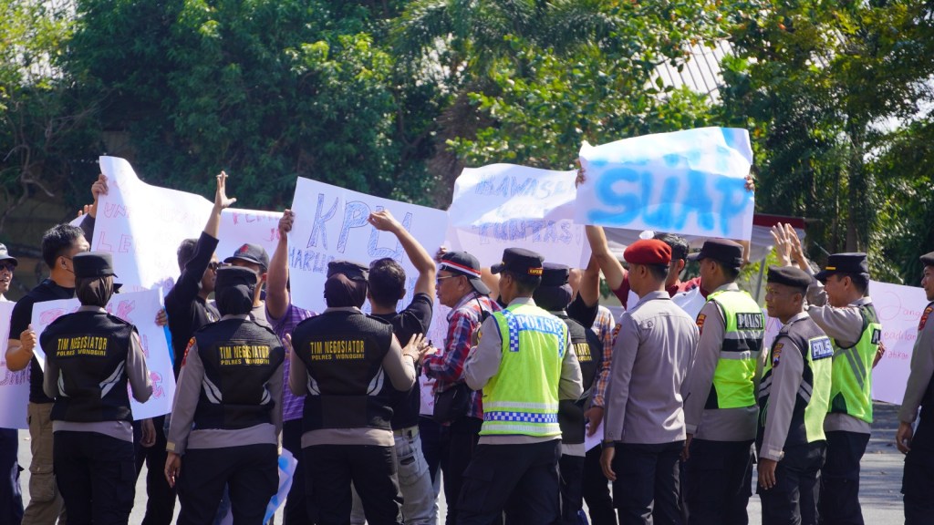 Patroli Siber Digalakkan Polres Wonogiri Jelang Pendaftaran Paslon, Simulasi Sispamkota&nbsp;Digelar